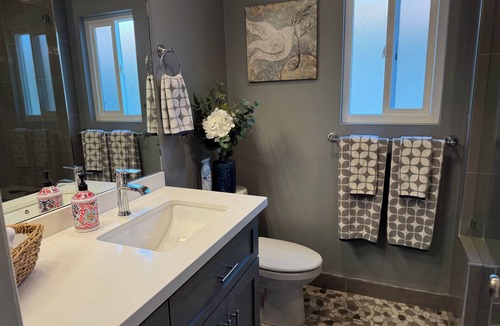 Lake Forest House | Spacious 3 Bedroom Lake Forest home close to all Attractions in Southern CA.