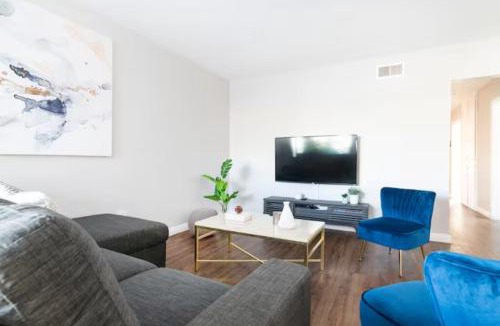 Del Aire House | Spacious 3BR/2BA Near LAX and SoFi Stadium
