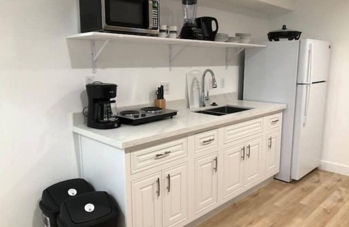 Castro Valley House | Spacious 3BR w/Outdoor Patio - Good for Big Group