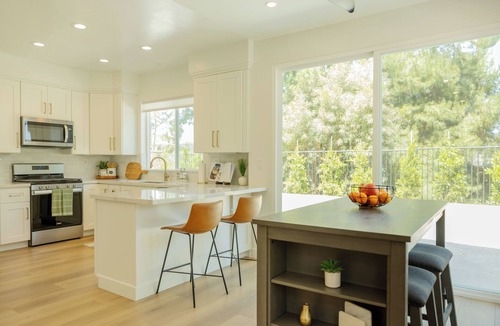 Carmel Mountain Ranch House | Spacious 4-bedroom house in welcoming San Diego with gorgeous canyon views
