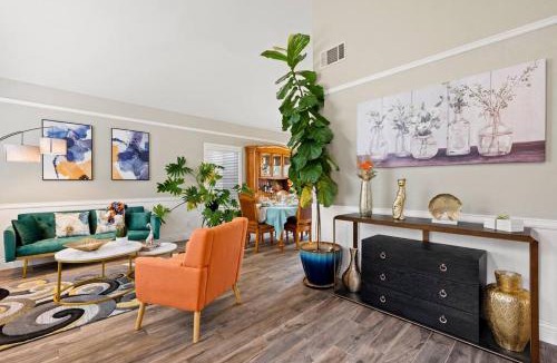 Lake Elsinore House | Spacious 4 BR with Heated Pool & SPA And Fire Pit