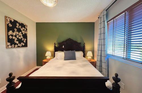 Hacienda Heights House | Spacious 4B2B HOUSE DTLA & Disney Office Gym