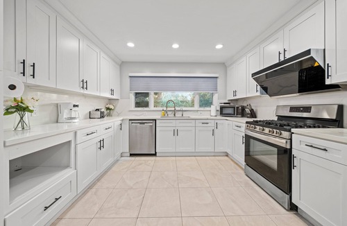 Pasadena House | Spacious 5-bedroom house with WiFi and fitness room in fabulous San Marino