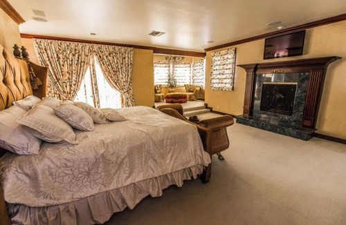 Laguna Hills Other | Spacious 7-bedroom castle in beautiful Laguna Hills