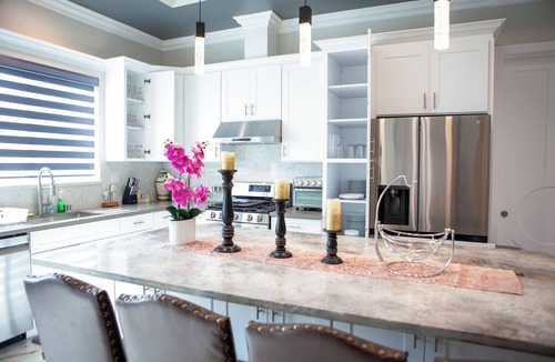 Midway City House | Spacious 8-bedroom house Near Disney and Knott's