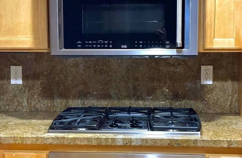 Poway House | Spacious and Private Vacation Rentals in Poway CA.
