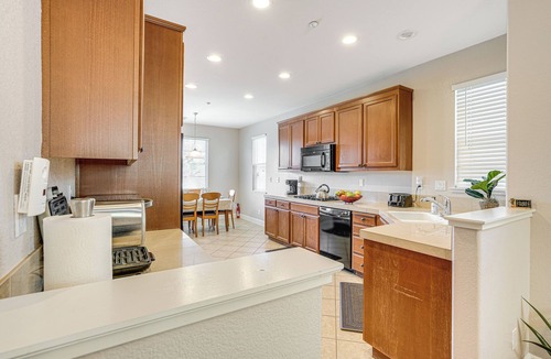 Pittsburg House | Spacious Bay Point Family Home w/Private Yard!