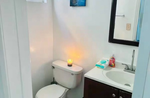Seaside Apartment | Spacious bedroom with private bathroom