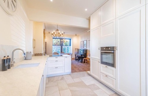 Harrogate House | Spacious Central Harrogate Retreat