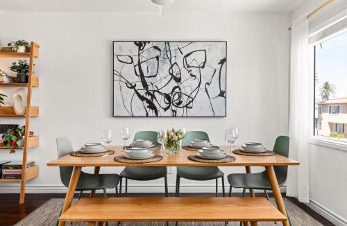 Alamitos Beach Apartment | Spacious Coastal Apartment in a Colorful Community - NRP22-00590