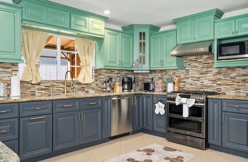 Midway City House | Spacious DISNEY Magic home with Pool-Spa-GameRoom-Billard in Midway