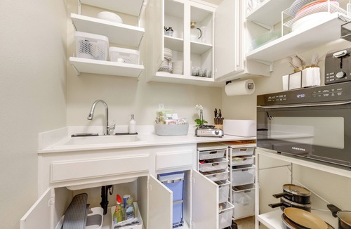 Chula Vista Apartment | Spacious Eastlake Apartment Near Trails & Lakes!