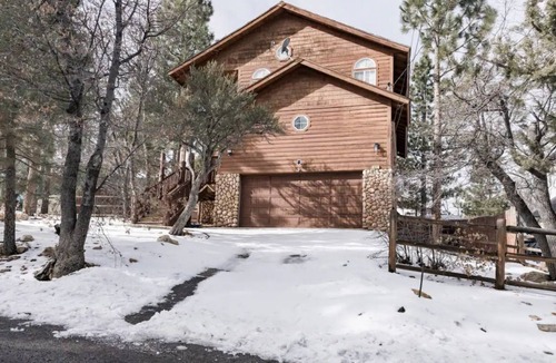 Sugarloaf Cabin | Spacious Family Escape with Theater, Hot Tub, Pool Table, A/C and Pet Friendly
