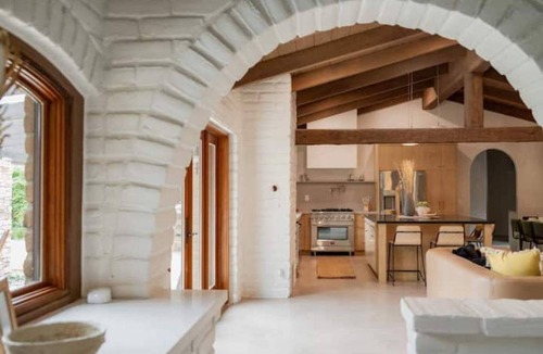 Central Escondido House | Spacious Family Home Sleeps 12, Pool/Hot tub, Serene getaway at Casa de Adobe