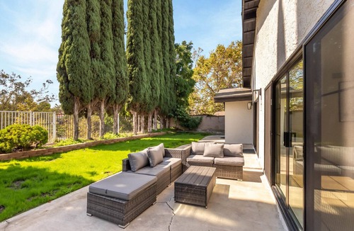 Laguna Hills House | Spacious Laguna Hills 3BR, Fully Furnished & Equipped, by Blueground