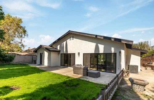 Laguna Hills House | Spacious Laguna Hills 3BR, Fully Furnished & Equipped, by Blueground