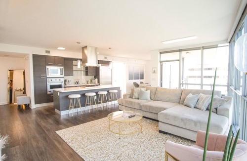 Santa Ana Condo | Spacious Luxury High-rise 2bd 2ba w/pool spa & gym