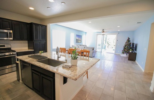 Woodland House | Spacious Modern 4-bedroom Home in New Development