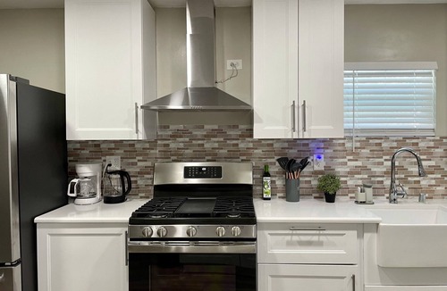 Corridor House | Spacious North Park Renovated 8Br 6Ba