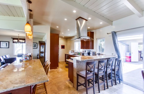Sunset Cliffs Villa | SPACIOUS OCEANFRONT HOME W/PRIVATE HEATED POOL & HOT TUB-Ping Pong, Big Yard