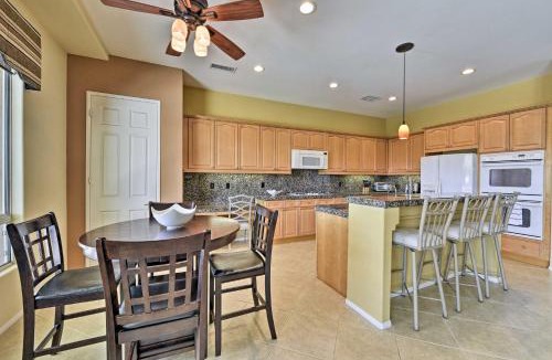 Palm Desert House | Spacious Palm Desert Home with Pool and Jacuzzi by Golf