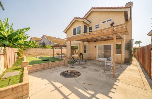 Moreno Valley House | Spacious Pet Friendly 4 BR Home W/Mountain Views, Perfect for Monthly Stays