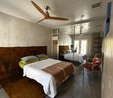 Angelino Heights House | Spacious Resort Getaway @ Echo Park Ranch - Luxury indoor/outdoor home steps from Sunset Blvd, Echo Park Lake, Dodgers Stadium