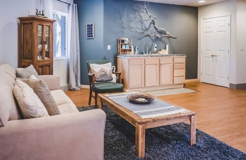 Idyllwild House | Spacious Sanctuary: Creek Access, Tesla Charger, Hammocks, Fire Pit, Pets OK