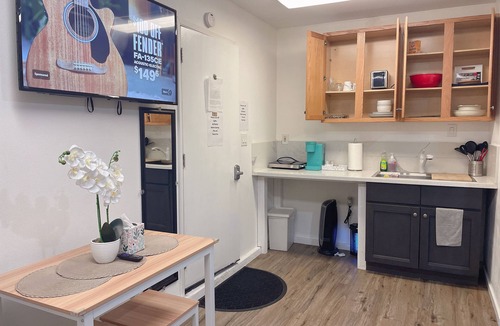 Westminster Apartment | Spacious Studio Near Disneyland & LittleSaigon