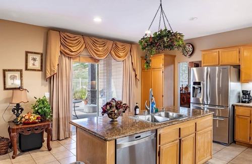 Rancho Santa Margarita House | Spacious 3BR Retreat with Loft & Mountain Views
