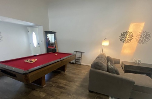 Simi Valley Villa | Spacious Villa Pool Billiards King Beds Chef's Kitchen