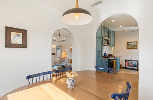 Eagle Rock House | Spanish Style Highland Park Home + Free Parking