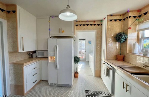 Northwest San Pedro House | SpanishFairytale4bd/3ba