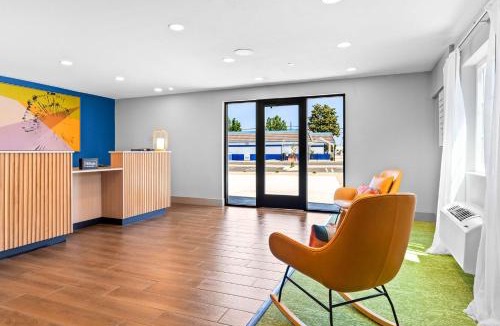 Modesto Hotel | Spark by Hilton Modesto