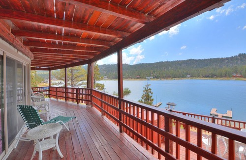 Boulder Bay Cabin | Spectacular Lakefront With Hot Tub And Dock At A Spectacular Price!