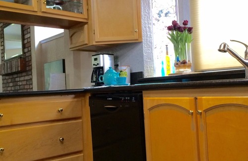 Woodland House | Spend July here. Family friendly, clean, Quiet neighborhood. Work and play here