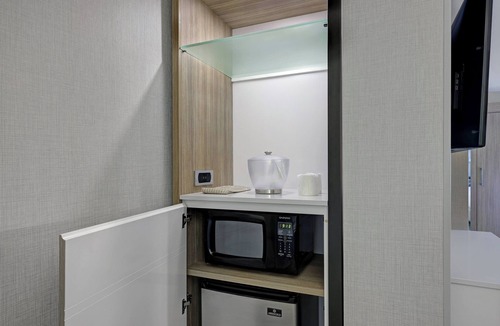 Palm Desert Hotel | SpringHill Suites by Marriott Palm Desert