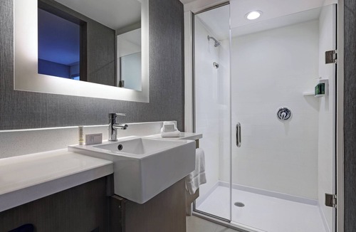 Palm Desert Hotel | SpringHill Suites by Marriott Palm Desert