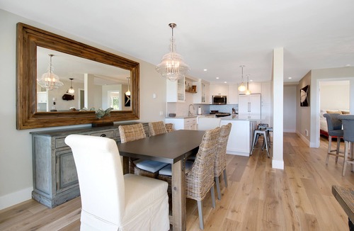 Solana Beach Condo | Stairs down to the beach, tennis court, gym, spa, and pool!- Ocean Front Gem