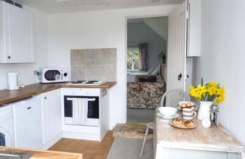 Battle House | Standard Hill Cottage