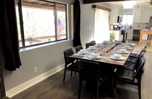Lake Isabella Cabin | Star Gazing 3-Bedroom Cabin