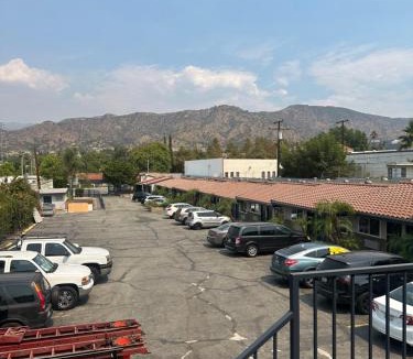Azusa Hotel | Stardust inn
