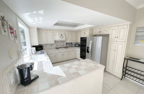 Agoura Hills Villa | Staycation Home private pool - close to Malibu Beach