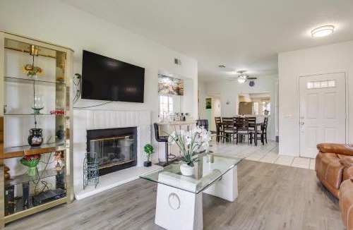 Palm Desert Apartment | Steps to Community Pool and Spa Palm Desert Condo!