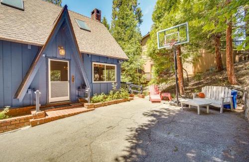 Cedar Glen House | Steps to Lake Arrowhead Cabin with BBQ!