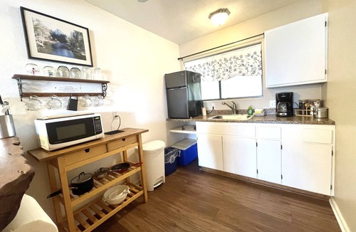 Ahwahnee Cabin | Sterling Suite - Sierra Mountain Lodge
