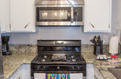 Hermosa Village House | StorybookVilla #2, Fresh, Inviting, & Warm. You Walk to Disney. Proven Brand