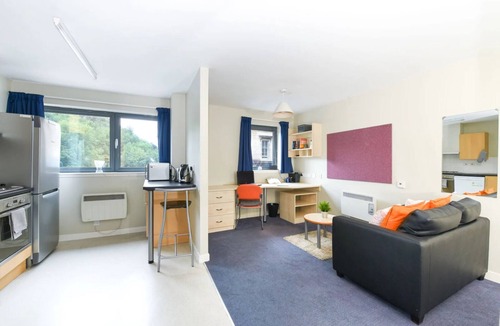 Glasgow Westend Apartment | Student Only Gibson Street