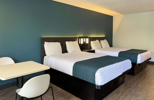 Gardena Hotel | Studio 6 Suites Gardena, CA