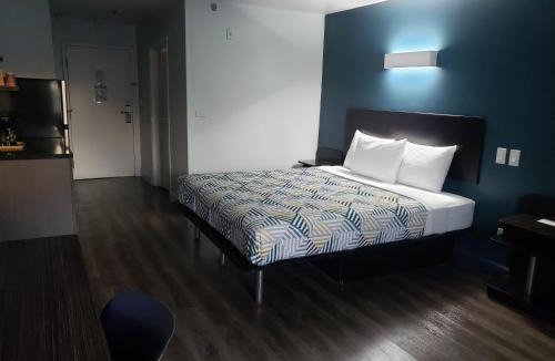Hesperia Hotel | Studio 6 Suites Hesperia, CA West Main Street I 15